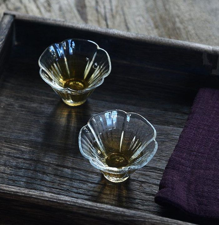 IKUE - Japanese High Temperature Resistant Flower-shaped small glass tea cup - 6 pcs - Image 3