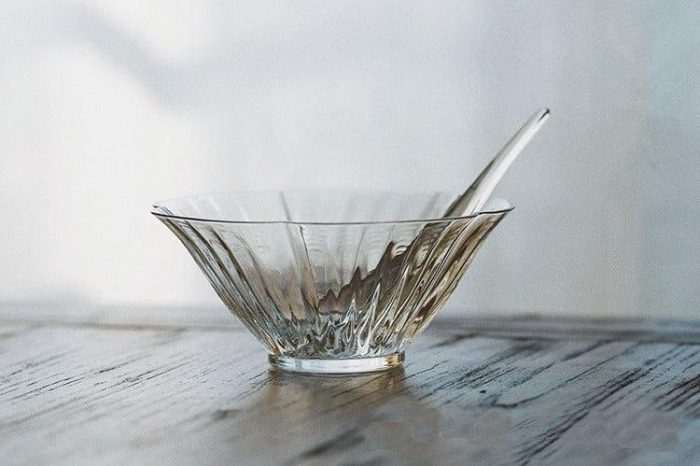 Japanese High Temperature Resistant Flower-shaped Glass Tea Bowl & Spoon Set ?? Chawan Set - Image 4