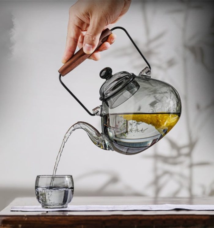 Toshiro | Smoky Gray Heat-resistant Glass Tea Kettle & Cup - Image 3