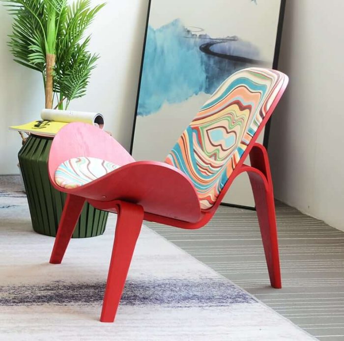 MP Shell Chair - Classic Lounge Chair | Reading Chair in Fabric - Lips Graffiti - Image 2