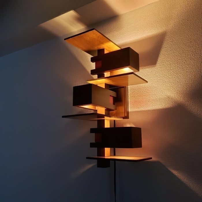 Taliesin Oak Wall Lamp - Image 3