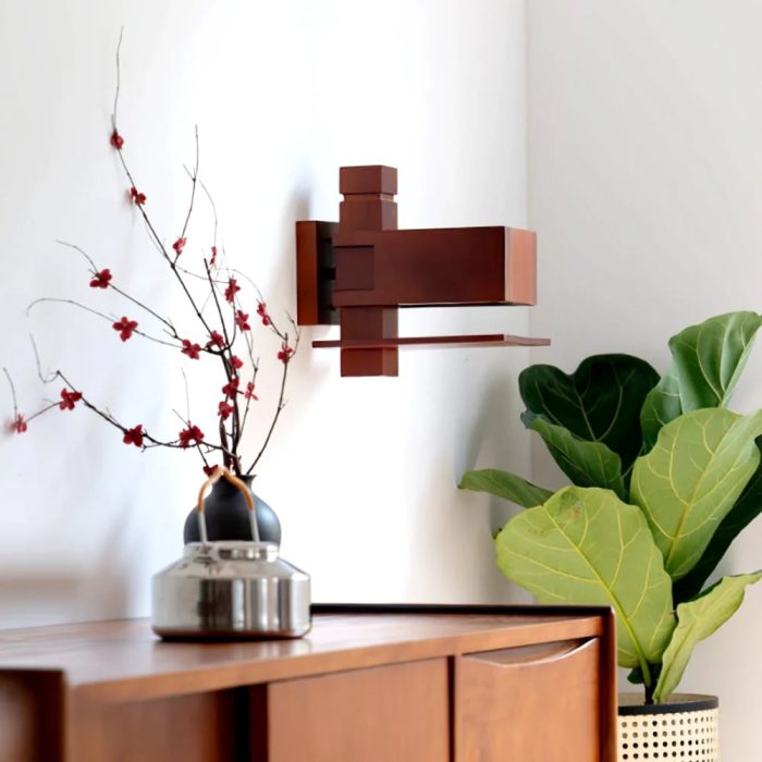 Taliesin Oak Wall Lamp - Image 7